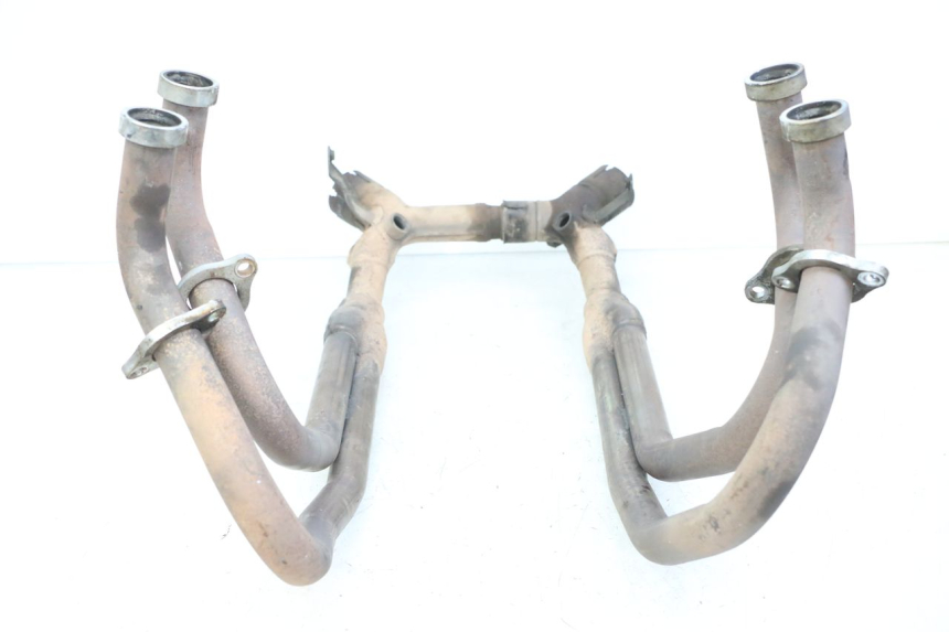 photo de COLLETTORE HONDA ST PAN EUROPEAN 1300 (2002 - 2013) - Caratteristiche distintive