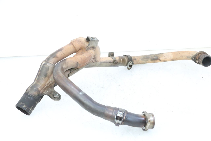 photo de COLLETTORE SUZUKI SV S 650 (2003 - 2009) - Altra angolazione