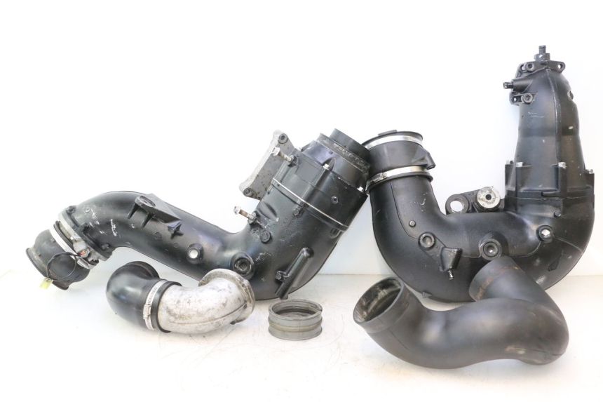 photo de COLLETTORE YAMAHA WAVE RUNNER GP R 1200 (2000 - 2003) - Vista principale