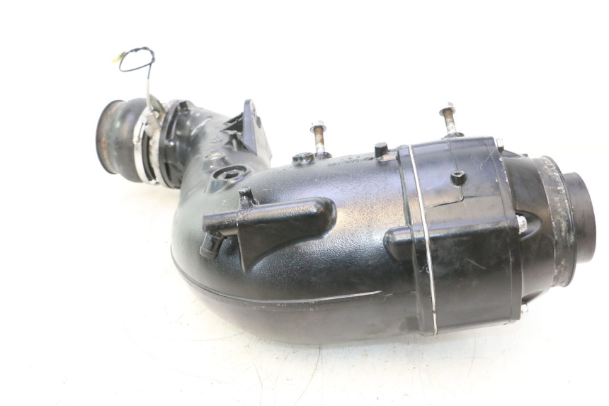photo de COLLETTORE YAMAHA WAVE RUNNER GP R 1200 (2000 - 2003) - Primo piano ad alta risoluzione