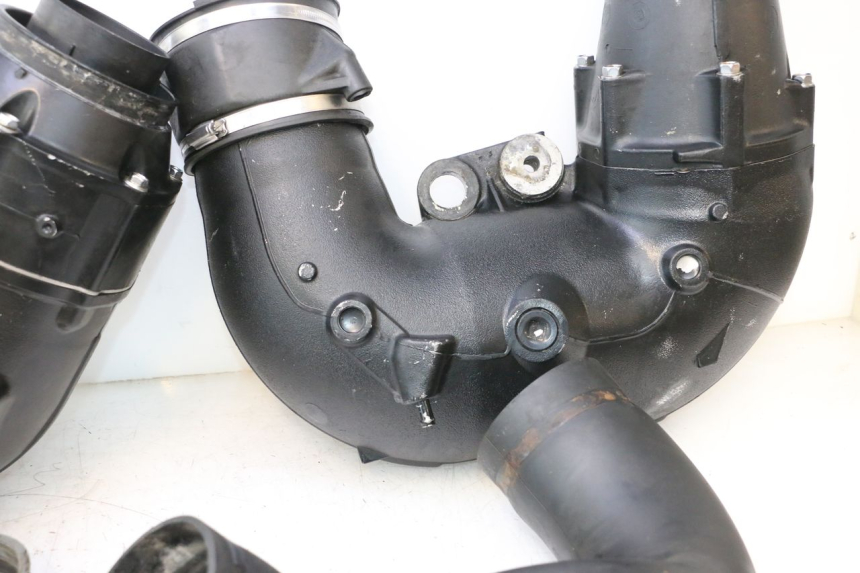 photo de COLLETTORE YAMAHA WAVE RUNNER GP R 1200 (2000 - 2003) - Foto prodotto supplementare
