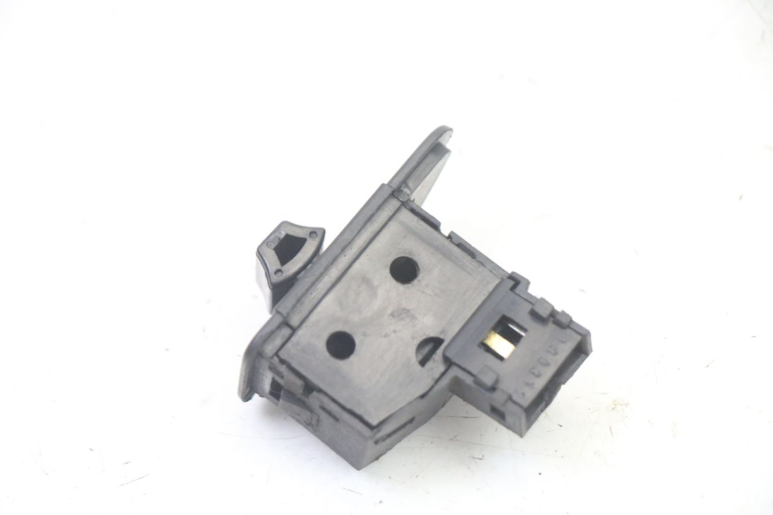 photo de COMMUTATORE FRECCE SYM FIDDLE 125 (2008 - 2010) - Zoom sullo stato d'uso