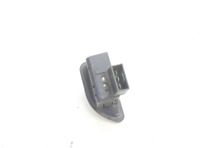 photo de COMANDO FRECCE PIAGGIO FLY 2T 50 (2004 - 2017) - Altra angolazione