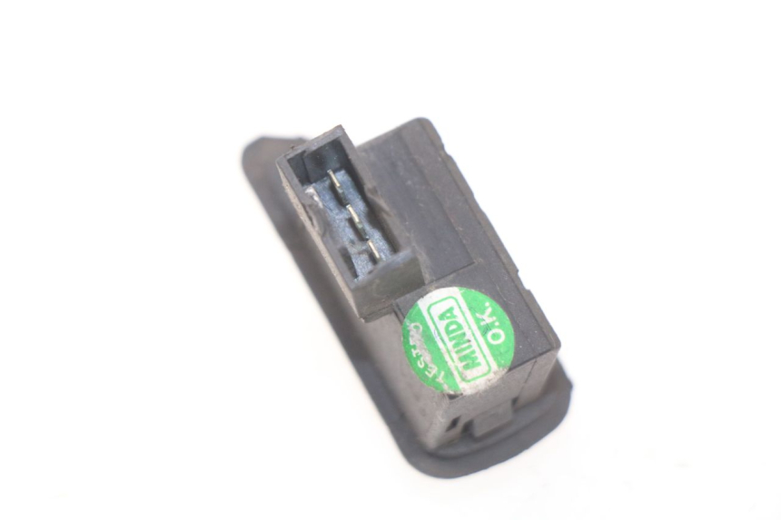 photo de COMANDO FRECCE PIAGGIO LIBERTY 4T 50 (2004 - 2008) - Zoom sullo stato d'uso