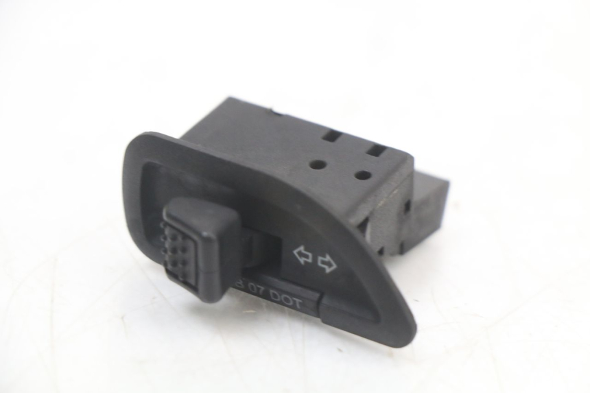 photo de COMANDO FRECCE PIAGGIO LIBERTY 4T 50 (2004 - 2008) - Dettaglio del componente