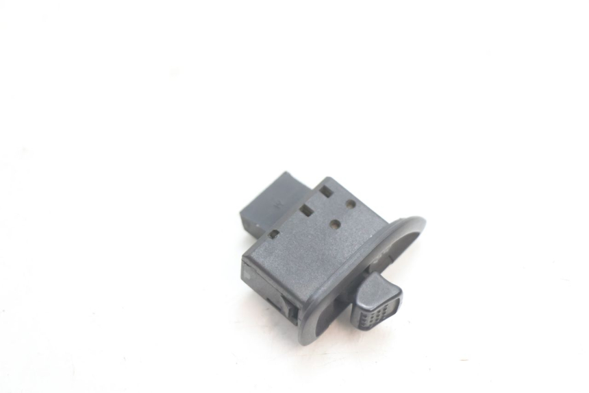 photo de COMMUTATORE FRECCE PIAGGIO MP3 LT 300 (2010 - 2016) - Dettaglio del componente
