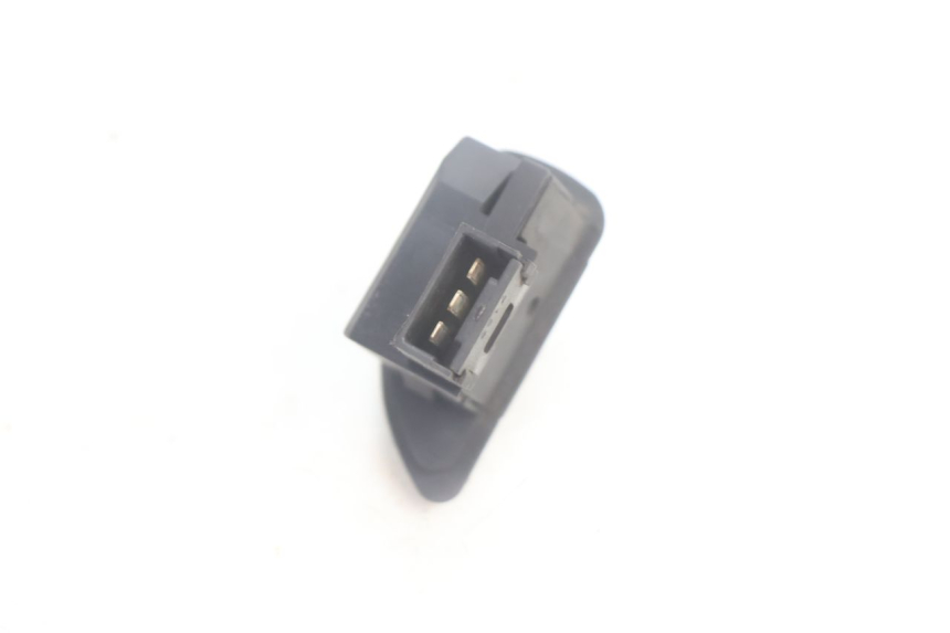 photo de COMMUTATORE FRECCE PIAGGIO MP3 500 (2016 - 2018) - Altra angolazione
