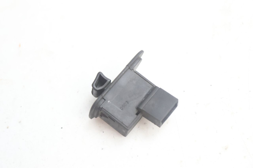 photo de COMMUTATORE FRECCE PIAGGIO MP3 125 (2006 - 2014) - Zoom sullo stato d'uso