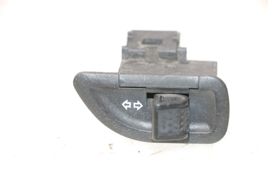 photo de COMMUTATORE FRECCE PIAGGIO MP3 500 (2011 - 2015) - Vista principale