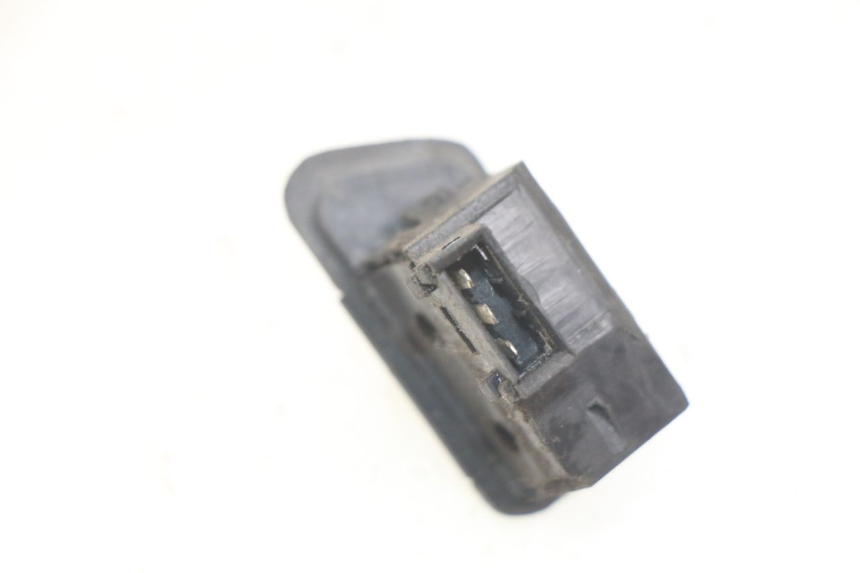 photo de COMMUTATORE FRECCE SYM ORBIT III 3 4T 50 (2021 - 2025) - Zoom sullo stato d'uso