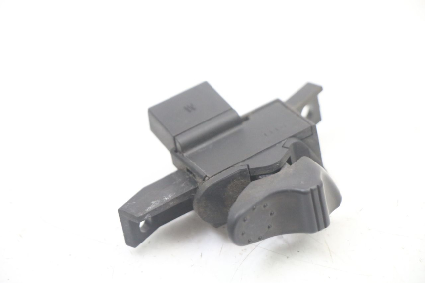 photo de COMMUTATORE FRECCE PIAGGIO VESPA LX IE 125 (2010 - 2012) - Vista principale