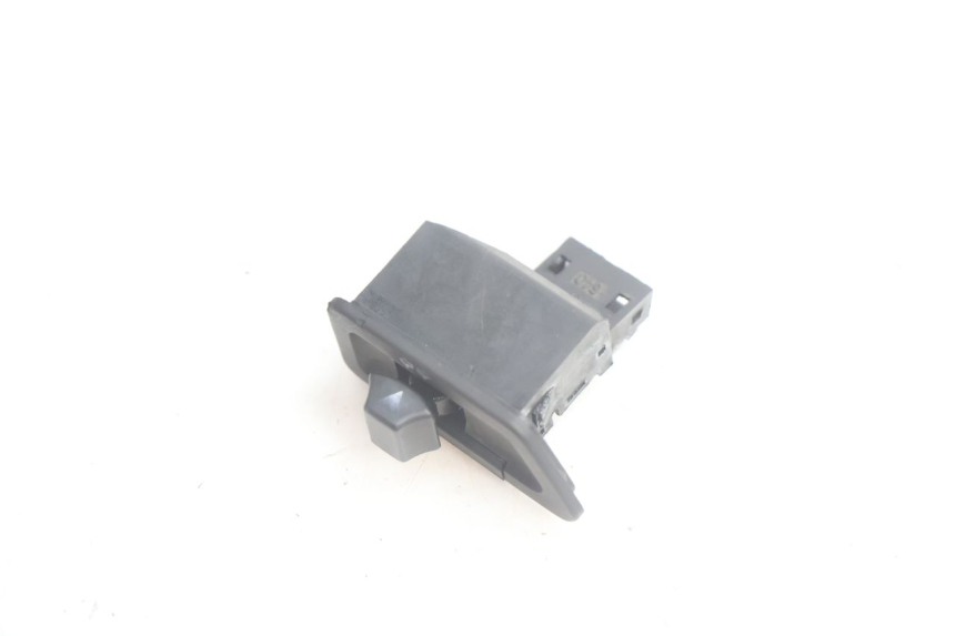 photo de COMANDO FRECCE YAMAHA XMAX X-MAX 125 (2006 - 2009) - Dettaglio del componente