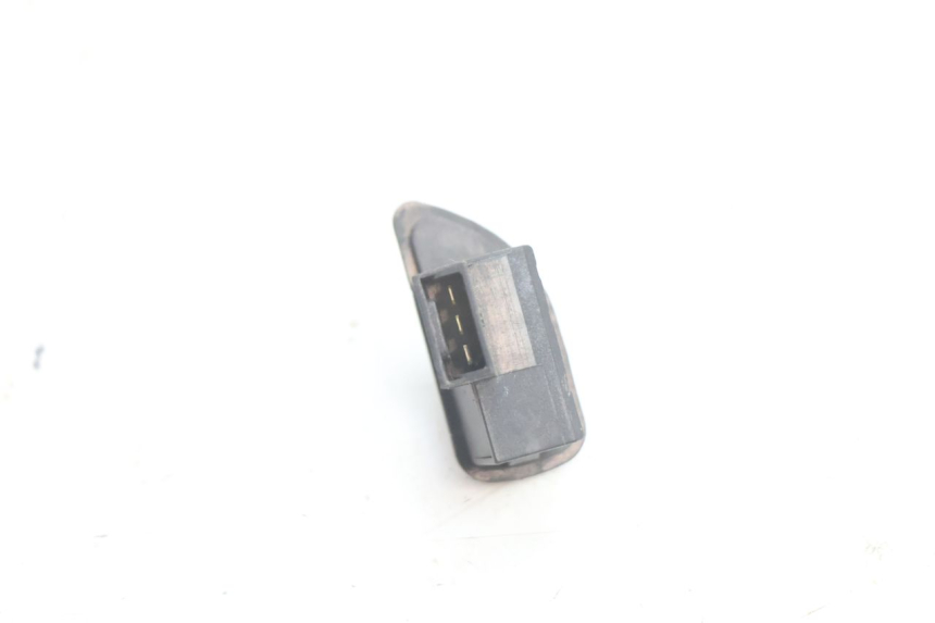 photo de COMMUTATORE FRECCE PIAGGIO X8 STREET 125 (2006 - 2007) - Altra angolazione