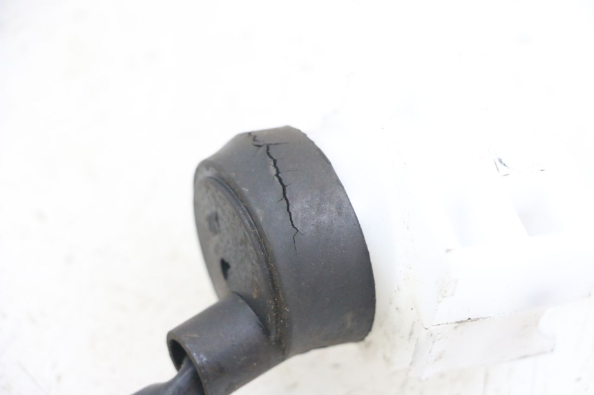 photo de COMANDO TAGLIA CONTATTO SYM CROX 4T 50 (2016 - 2023) - Zoom sullo stato d'uso