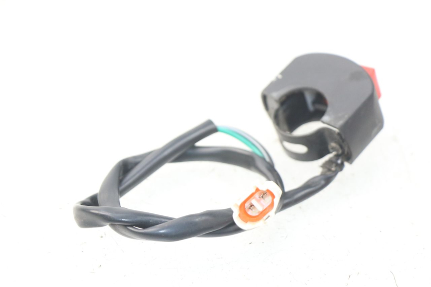 photo de Interruttore di accensione YCF LITE F 125 - Zoom sullo stato d'uso