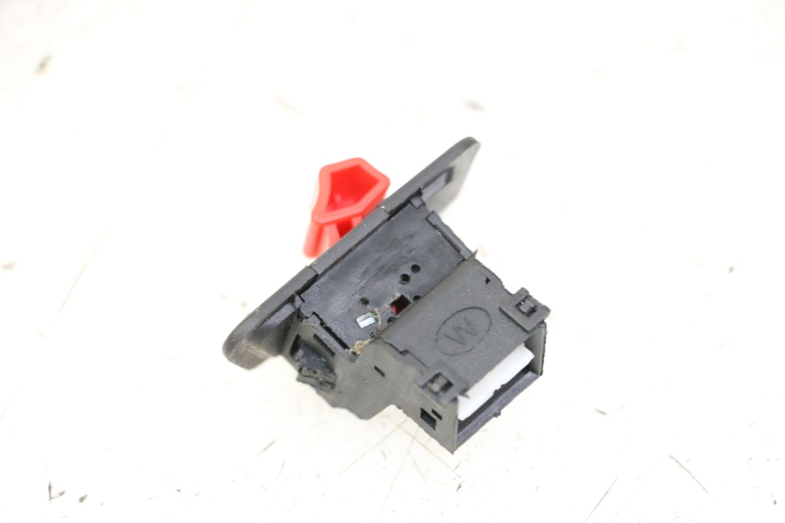 photo de COMMUTATORE SPEGNIMENTO  LONGJIA SHARPY 125 (2020 - 2024) - Zoom sullo stato d'uso