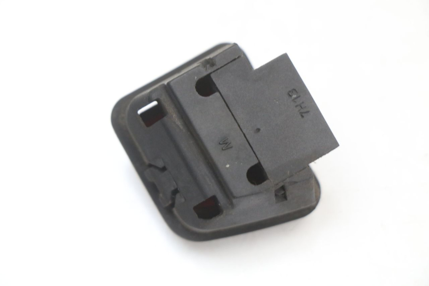 photo de INTERRUTTORE DI ACCENSIONE PIAGGIO MP3 125 (2006 - 2014) - Primo piano tecnico