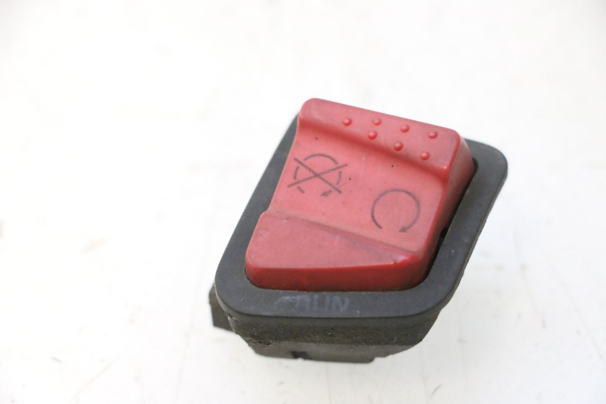photo de COMMUTATORE SPEGNIMENTO  PIAGGIO MP3 500 (2011 - 2015) - Vista principale