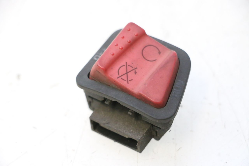 photo de COMMUTATORE SPEGNIMENTO  PIAGGIO MP3 500 (2011 - 2015) - Altra angolazione