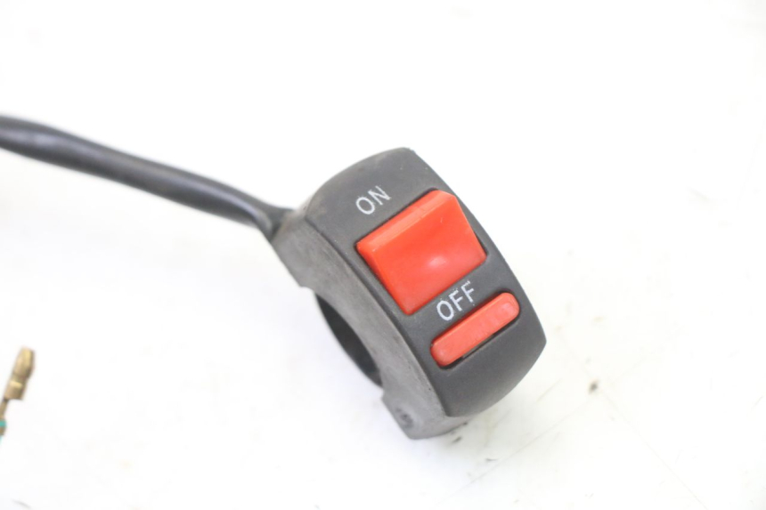 photo de COMMUTATORE SPEGNIMENTO  HONDA NTV DEAUVILLE ABS 700 (2007 - 2016) - Dettaglio del componente