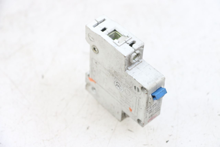 photo de COMMUTATORE SPEGNIMENTO  EFUN PUSA 1 - Vista d'insieme del prodotto