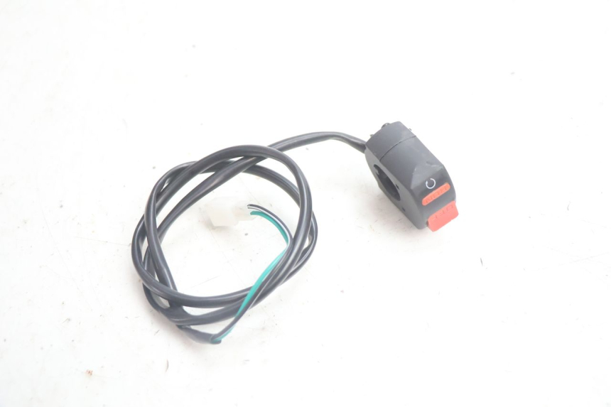photo de INTERRUTTORE DI ACCENSIONE APOLLO RFZ 150 - Primo piano tecnico