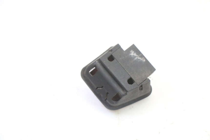 photo de COMMUTATORE SPEGNIMENTO  PIAGGIO SUPER LX 125 (2000 - 2003) - Altra angolazione