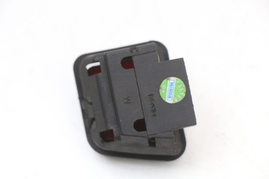 photo de INTERRUTTORE DI ACCENSIONE PIAGGIO X9 125 (2000 - 2003) - Altra angolazione