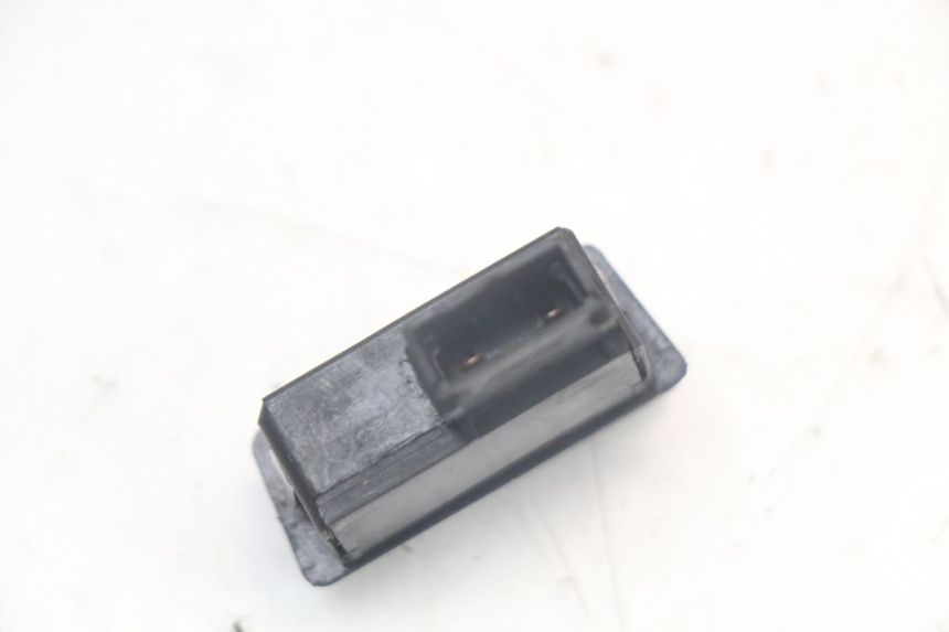 photo de COMMUTATORE AVVIAMENTO SYM FIDDLE 2 50 (2008 - 2013) - Altra angolazione