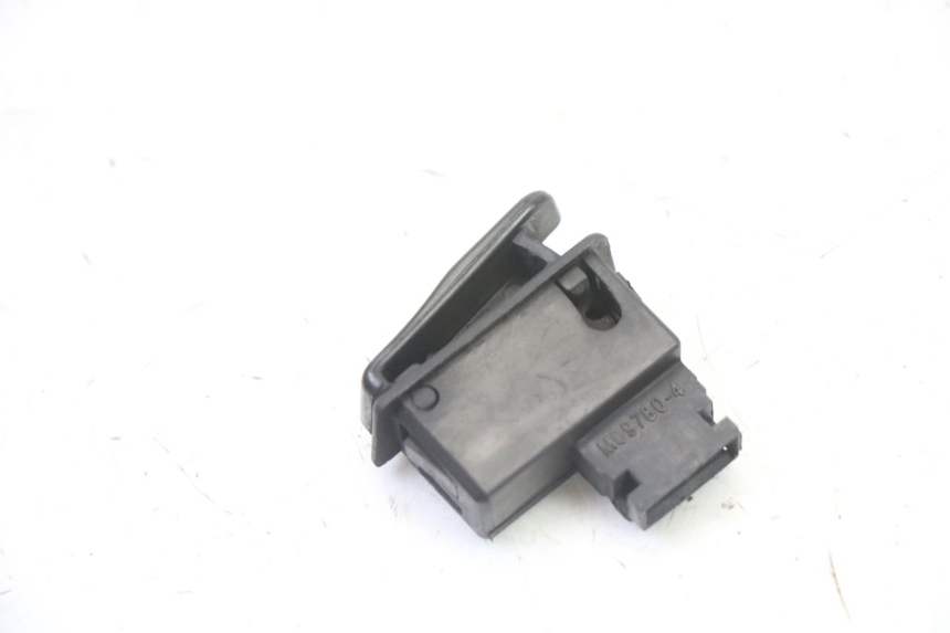 photo de COMMUTATORE AVVIAMENTO SYM FIDDLE 2 50 (2008 - 2013) - Zoom sullo stato d'uso