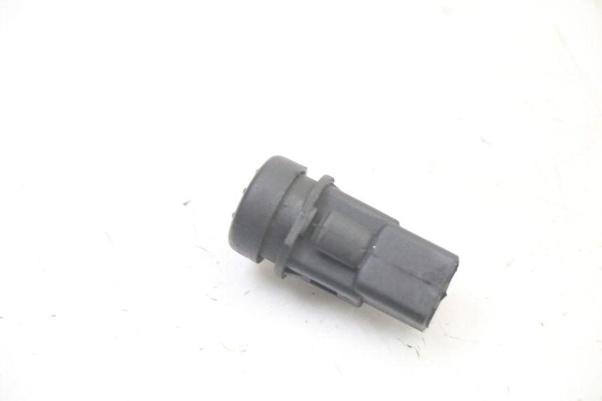 photo de COMMUTATORE ACCENSIONE GILERA STALKER 50 (1997 - 2005) - Zoom sullo stato d'uso