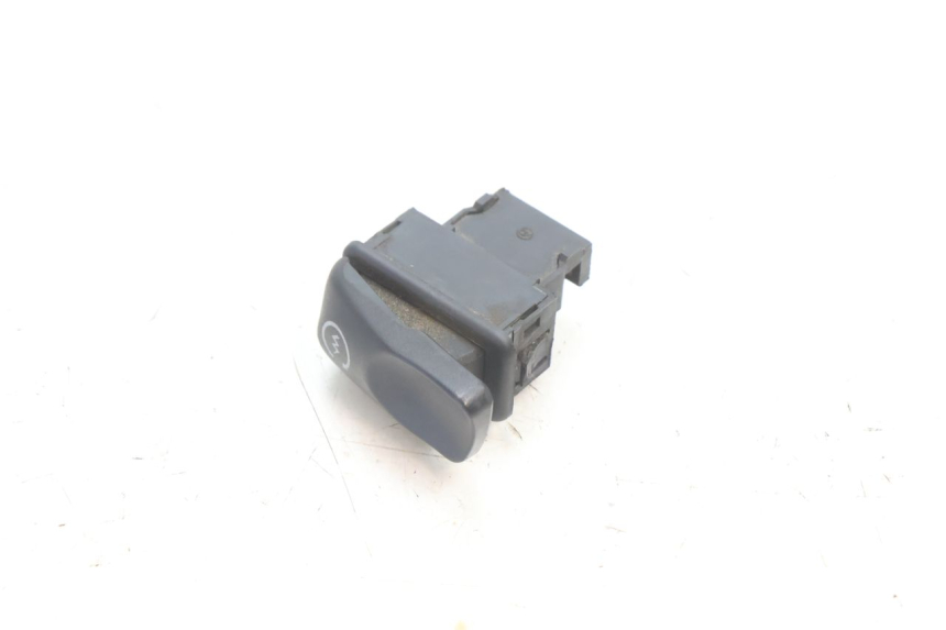 photo de COMMUTATORE ACCENSIONE PIAGGIO LIBERTY IGET 4T 50 (2021 - 2025) - Dettaglio del componente
