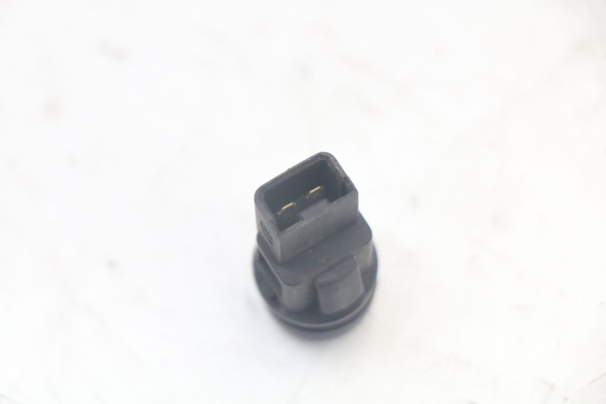 photo de COMMODO DEMARREUR PIAGGIO LIBERTY 125 (2009 - 2013) - Altra angolazione