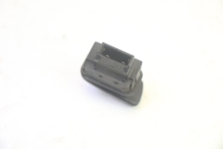 photo de COMMUTATORE ACCENSIONE PIAGGIO MP3 LT 400 (2007 - 2012) - Altra angolazione