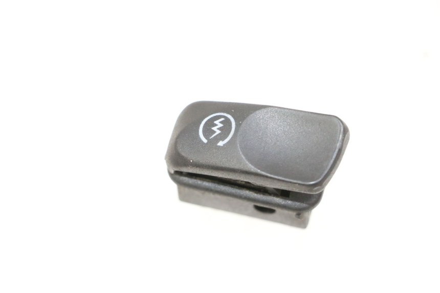 photo de COMMUTATORE ACCENSIONE PIAGGIO MP3 500 (2014 - 2017) - Vista principale