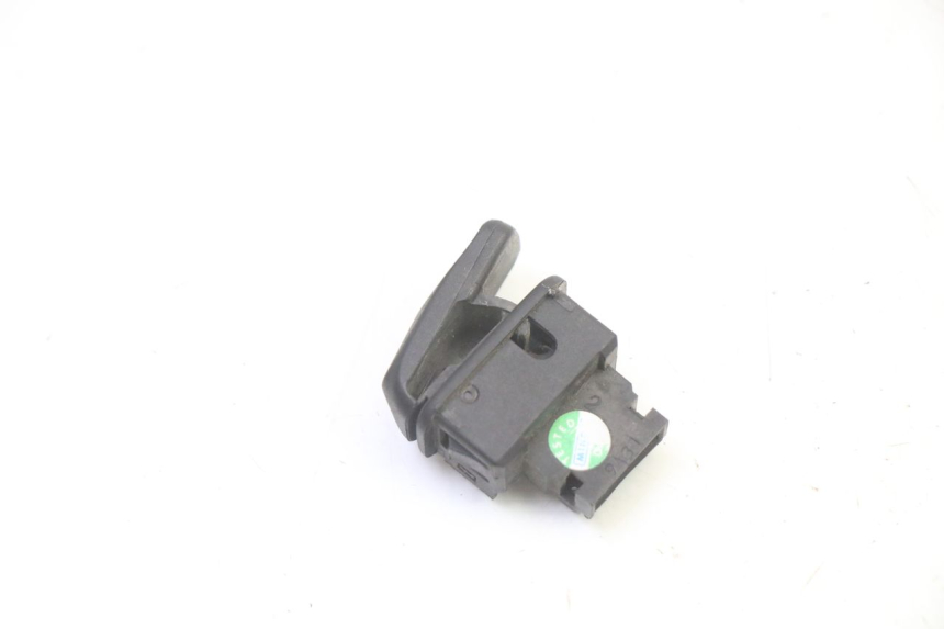 photo de COMMUTATORE ACCENSIONE PIAGGIO MP3 RL 250 (2006 - 2010) - Zoom sullo stato d'uso
