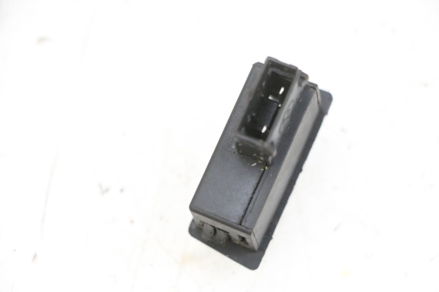 photo de COMMUTATORE ACCENSIONE JM MOTORS OLDIES GT 4T 50 (2018 - 2025) - Dettaglio del componente