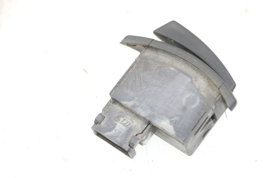 photo de COMMUTATORE ACCENSIONE PEUGEOT BELVILLE 125 (2017 - 2021) - Dettaglio del componente