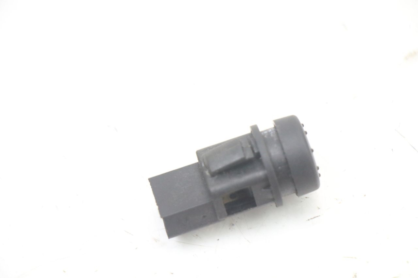 photo de COMMODO AVVIAMENTO PIAGGIO ZIP 4T 50 (2018 - 2020) - Altra angolazione