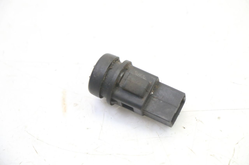 photo de COMMUTATORE ACCENSIONE GILERA RUNNER SL 50 (2006 - 2009) - Zoom sullo stato d'uso