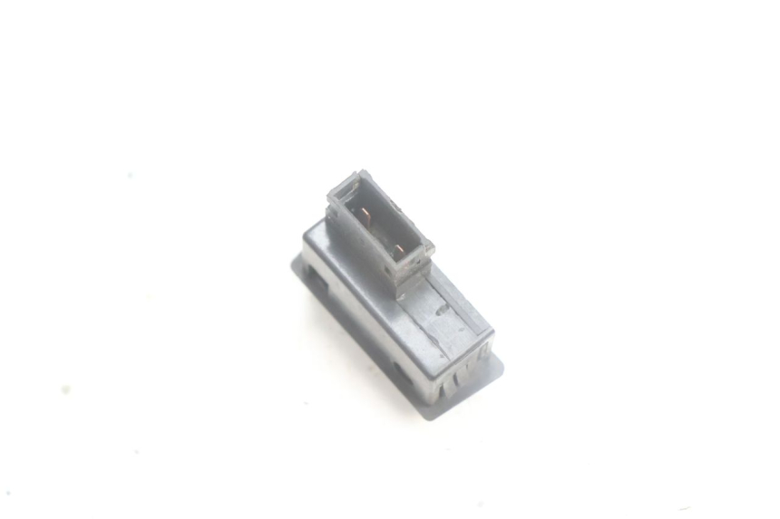 photo de COMMUTATORE ACCENSIONE JM MOTORS SANTANA EVO 50 (2024 - 2026) - Altra angolazione