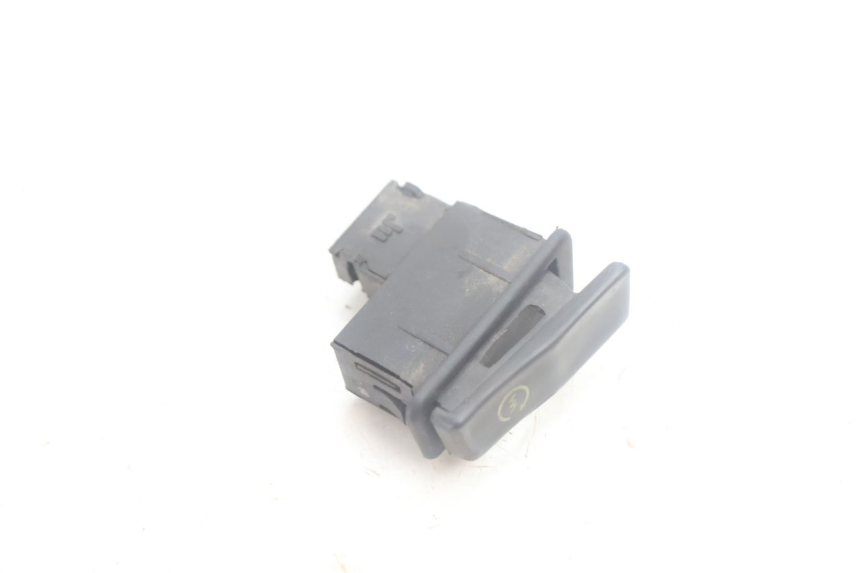 photo de COMMODO AVVIAMENTO HONDA SCV LEAD 100 (2003 - 2007) - Dettaglio del componente
