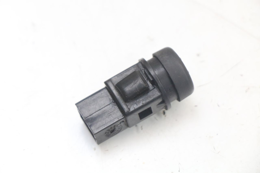 photo de COMMUTATORE ACCENSIONE APRILIA SR MOTARD 50 (2012 - 2018) - Altra angolazione