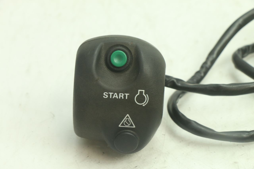 photo de COMMUTATORE ACCENSIONE YAMAHA WAVE RUNNER GP R 1200 (2000 - 2003) - Dettaglio del componente