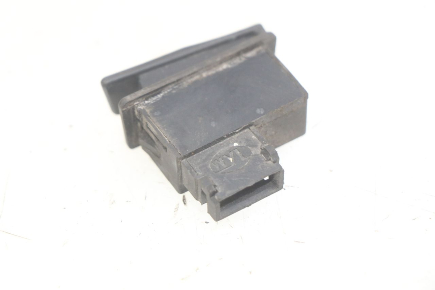 photo de COMMODO AVVIAMENTO YIYING YY125T 125 (2006 - 2014) - Zoom sullo stato d'uso