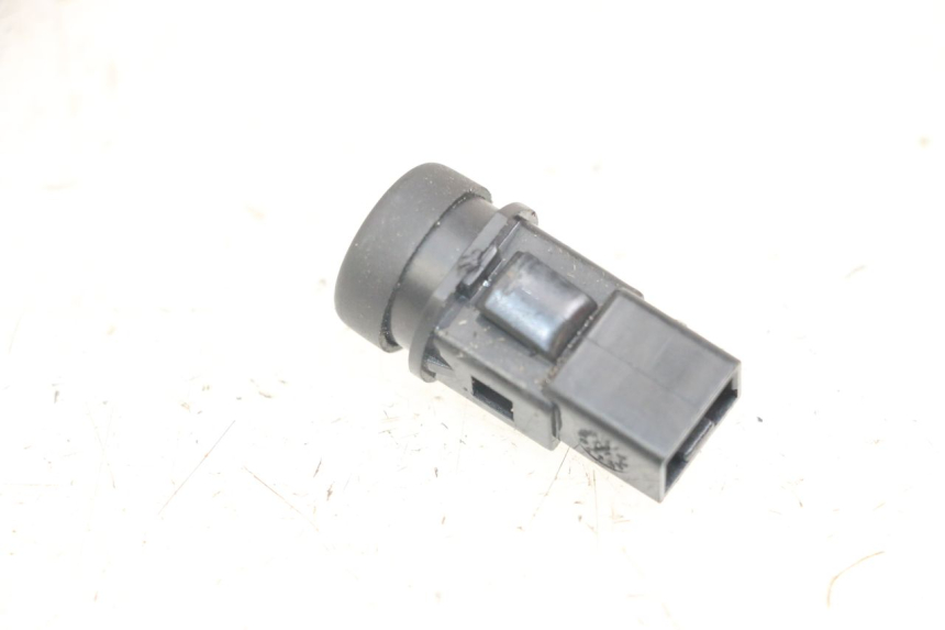 photo de COMMODO AVVIAMENTO PIAGGIO ZIP 2T 50 (2009 - 2019) - Zoom sullo stato d'uso