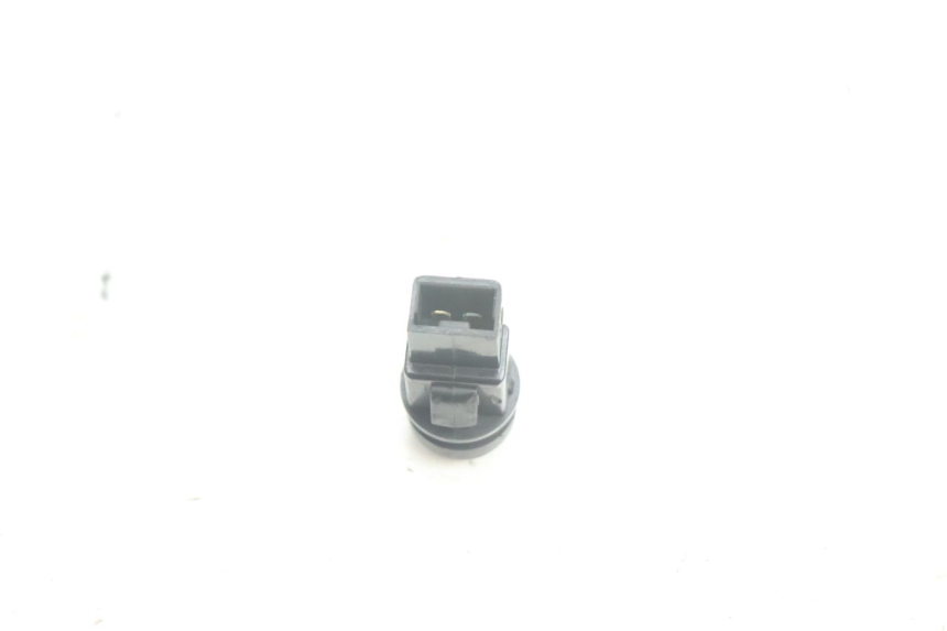 photo de COMMODO AVVIAMENTO PIAGGIO ZIP 4T 50 (2018 - 2020) - Altra angolazione