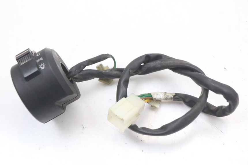 photo de COMMUTATORE DESTRO DAELIM A-FOUR 2T 50 (2005 - 2012) - Altra angolazione