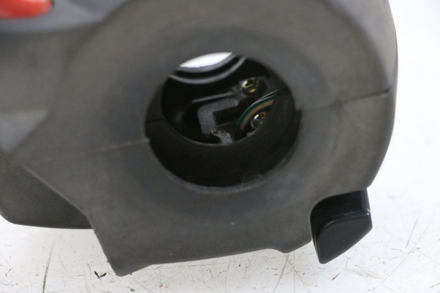 photo de COMMUTATORE DESTRO ADIVA AD3 300 (2014 - 2020) - Dettaglio del componente