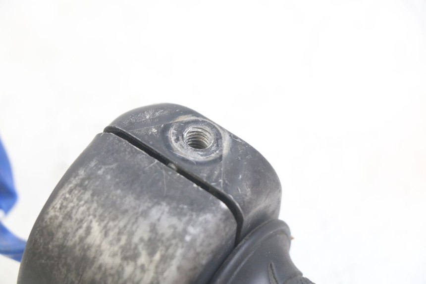 photo de MANUBRIO DESTRO KYMCO AGILITY 16+ 4T 50 (2018 - 2023) - Dettaglio del componente